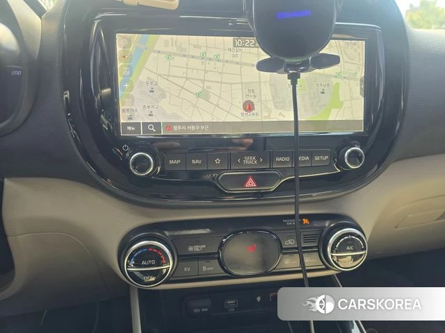 Kia Soul Booster EV 2019 Белый из Кореи, фото 3