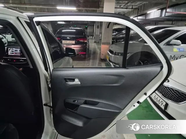 Kia Morning Urban (JA) 2021 Белый из Кореи, фото 3