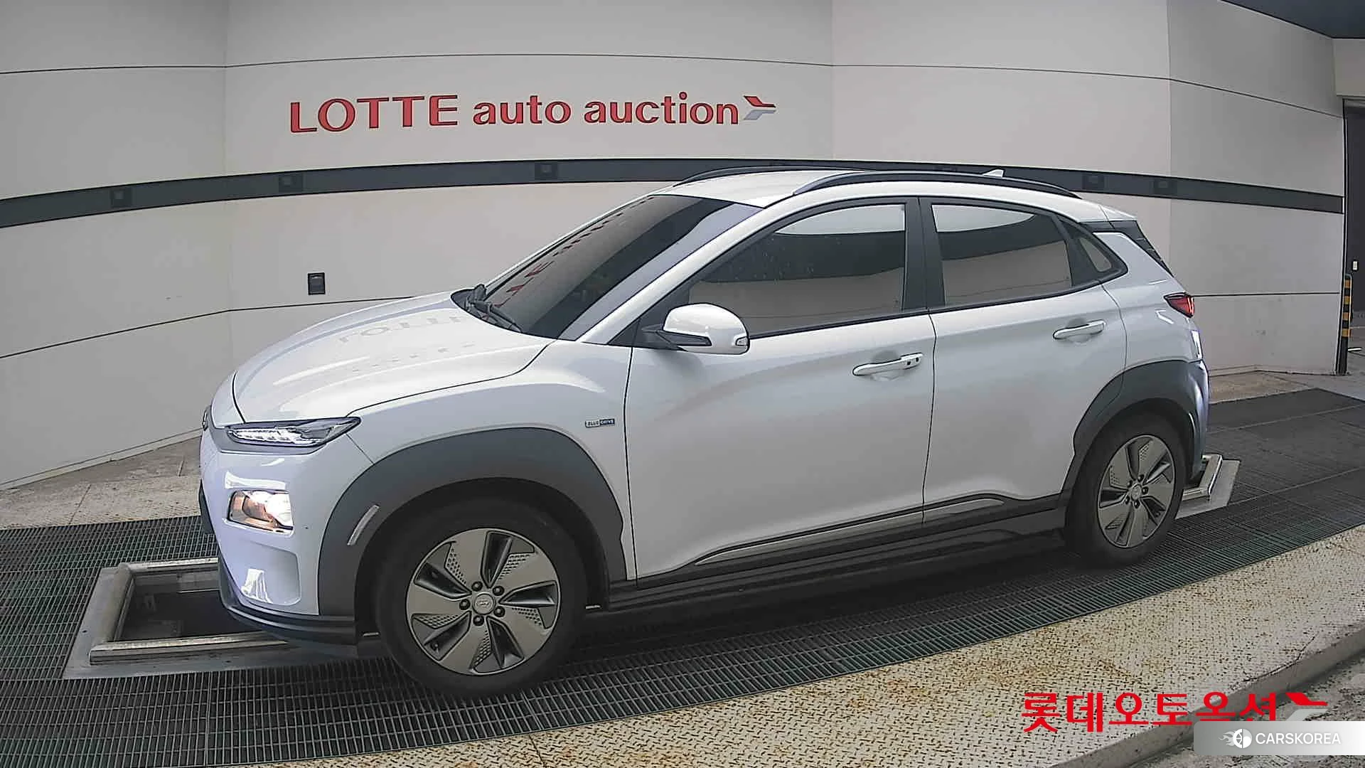 Hyundai KONA Electric 2020 Chokwhite из Кореи, фото 3