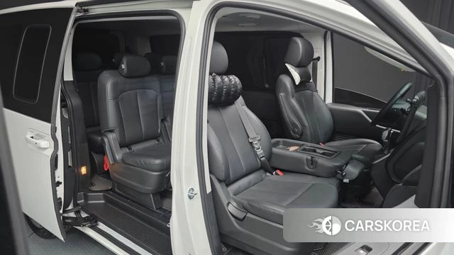 Hyundai Staria 2025 Белый из Кореи, фото 3