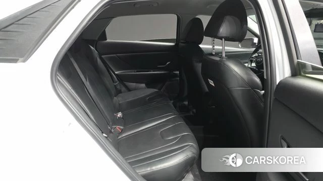 Hyundai Avante (CN7) 2023 Белый из Кореи, фото 3