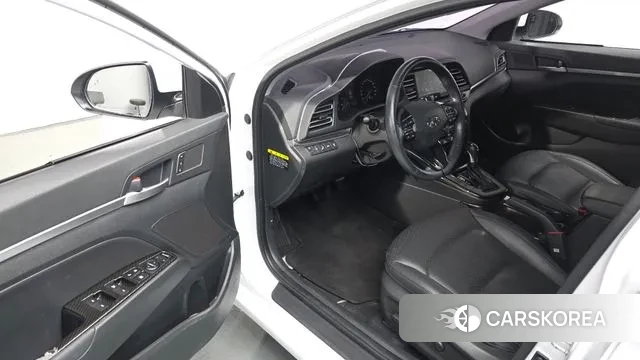 Hyundai The New Avante AD 2018 Белый из Кореи, фото 3