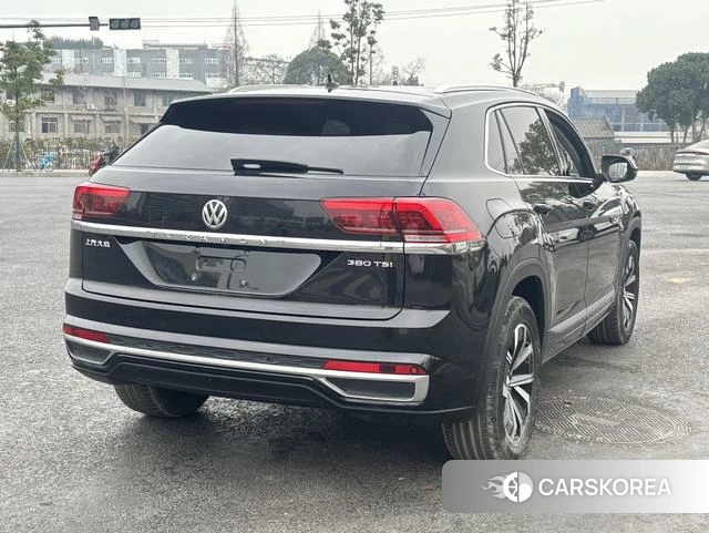 Volkswagen Tourang 2020 Черный из Китая, фото 3