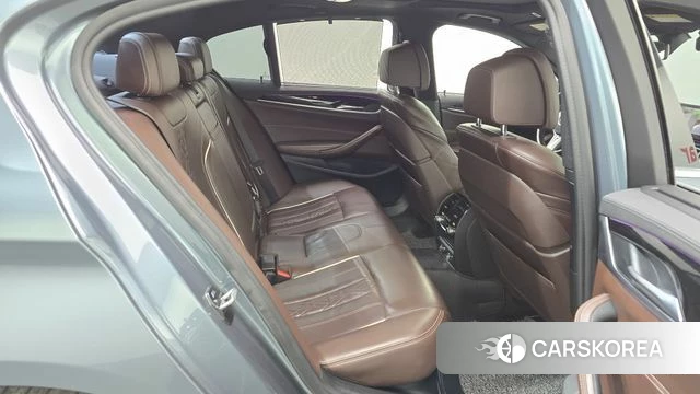 BMW 5 Series (G30) 2019 Серый из Кореи, фото 3