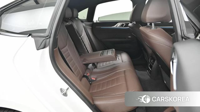 BMW i4 2024 Белый из Кореи, фото 3