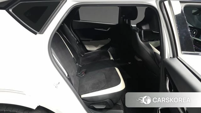 Kia EV6 2022 Белый из Кореи, фото 3