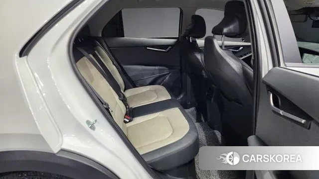 Kia Di Ol Nu Niro 2023 Белый из Кореи, фото 3