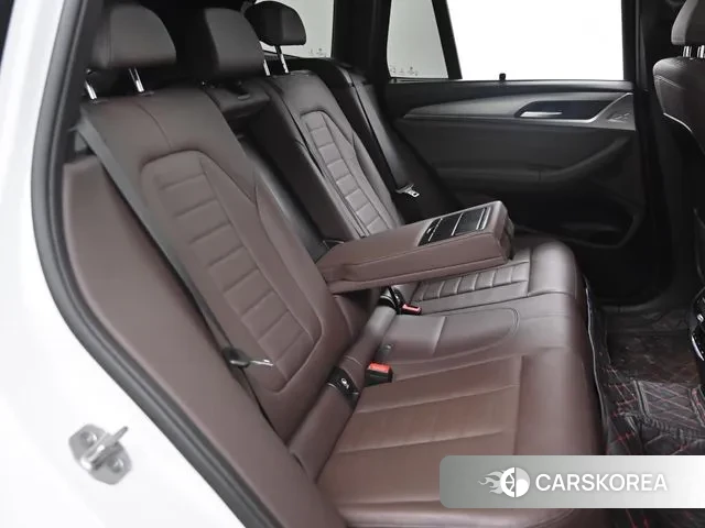 BMW X3 (G01) 2021 Белый из Кореи, фото 3