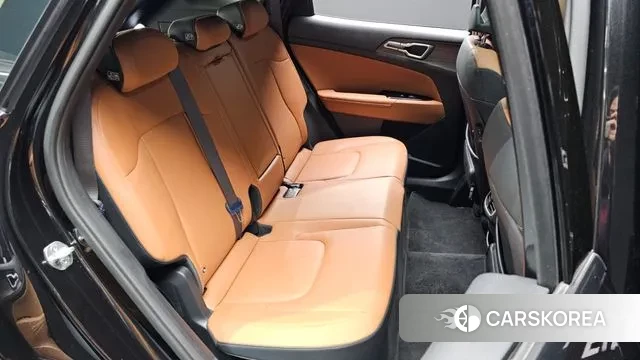 Kia Sportage 5th Generation Hybrid 2022 Черный из Кореи, фото 3