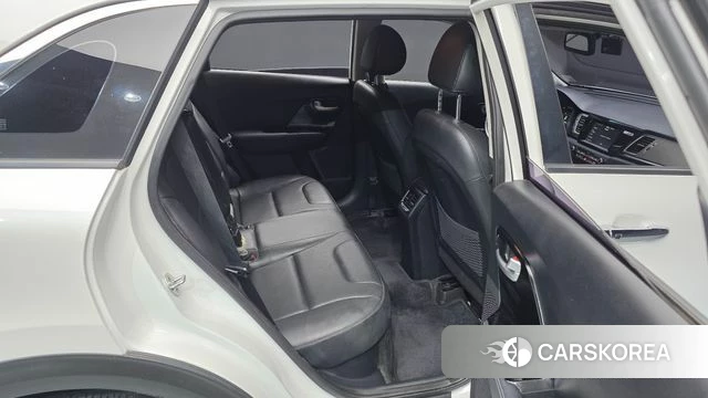 Kia Niro 2019 Белый из Кореи, фото 3