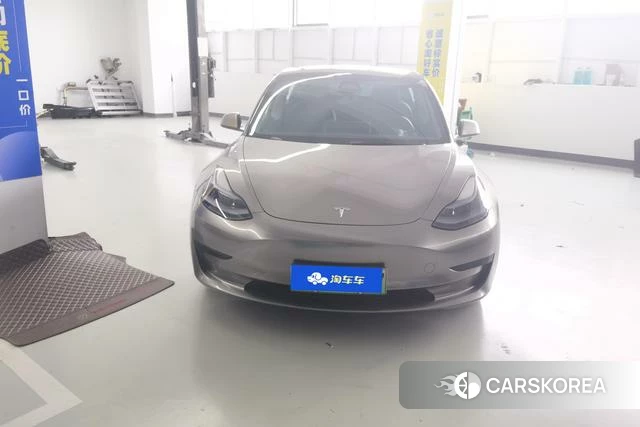 Tesla Model 3 2023 Темно-серый из Китая, фото 3
