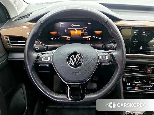 Volkswagen Tuyue 2022 Белый из Китая, фото 3