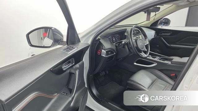 Jaguar F-PACE 2020 Белый из Кореи, фото 3