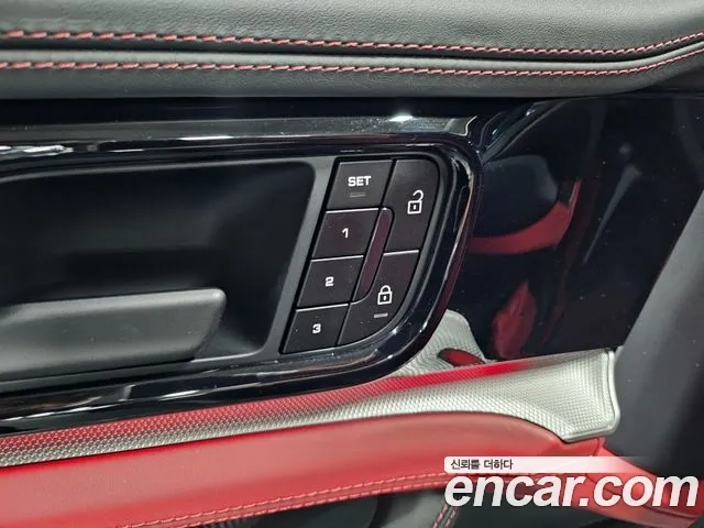 Porsche Panamera (972) 2024 Черный из Кореи, фото 3