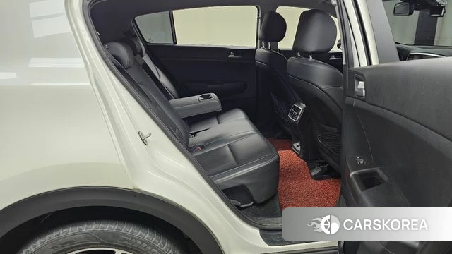 Kia Sportage The Bold 2021 Белый из Кореи, фото 3