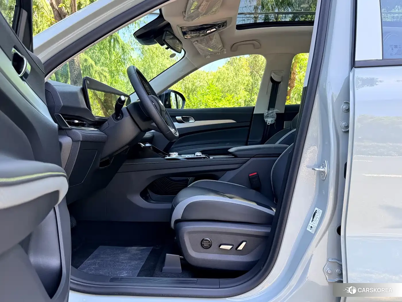 Ford Equator 2026 Silver/gray из Китая, фото 3