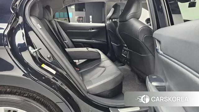 Toyota Camry (XV70) 2018 Черный из Кореи, фото 3