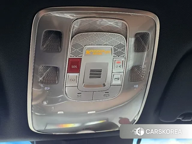 Genesis GV70 2022 Белый из Кореи, фото 3