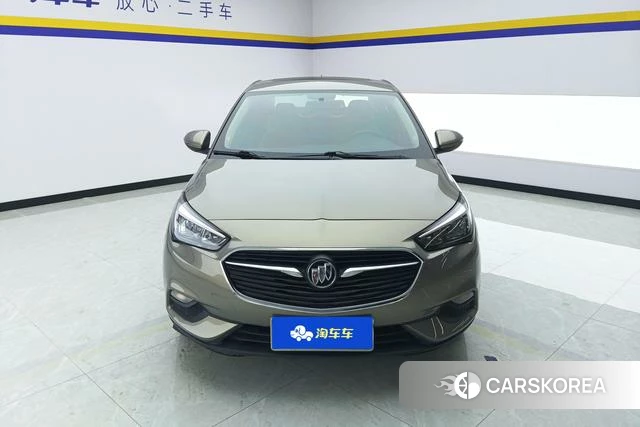 Buick Excelle 2019 Желтый из Китая, фото 3
