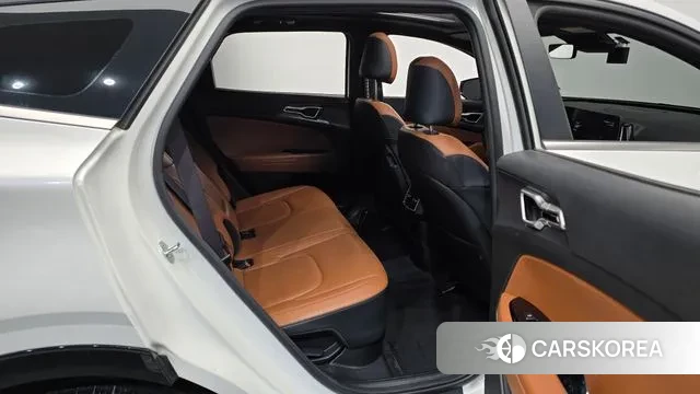 Kia Sportage 5th Generation Hybrid 2021 Белый из Кореи, фото 3