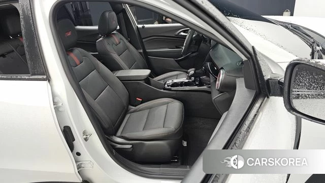 Chevrolet (GM Daewoo) Trax Crossover 2023 Белый из Кореи, фото 3