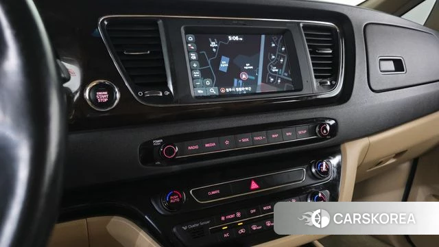Kia The New Carnival 2020 Черный из Кореи, фото 3