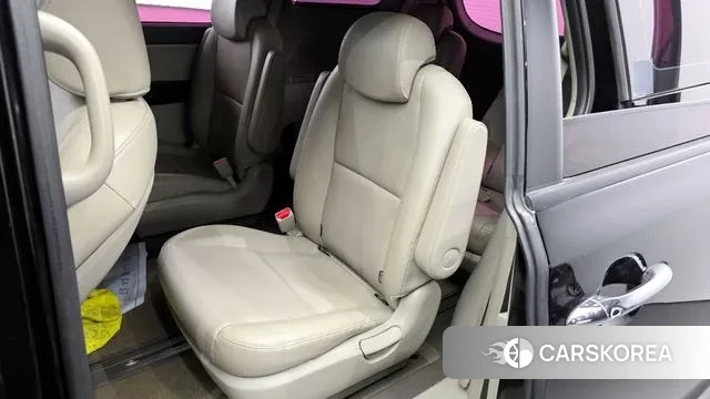 Kia The New Carnival 2018 Черный из Кореи, фото 3