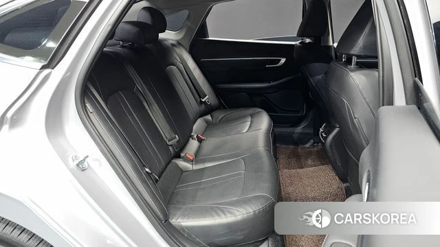 Hyundai Sonata D Edge (DN8) 2025 Серебристо-серый из Кореи, фото 3