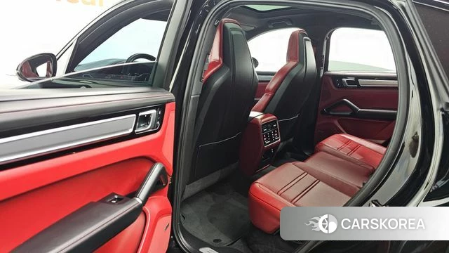 Porsche Cayenne (PO536) 2022 Черный из Кореи, фото 3