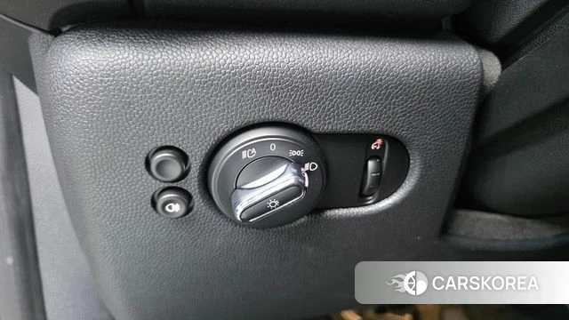 Mini Cooper 2023 Песочный из Кореи, фото 3