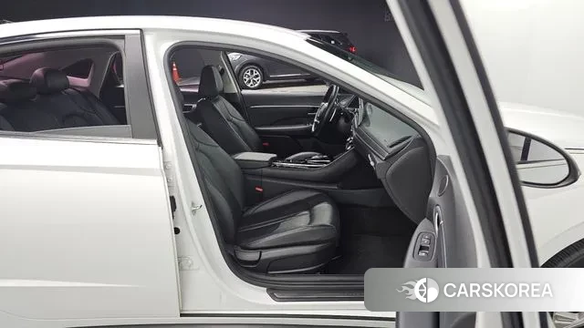 Hyundai Sonata (DN8) 2019 Белый из Кореи, фото 3