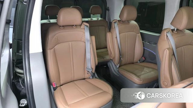 Hyundai Staria 2021 Черный из Кореи, фото 3