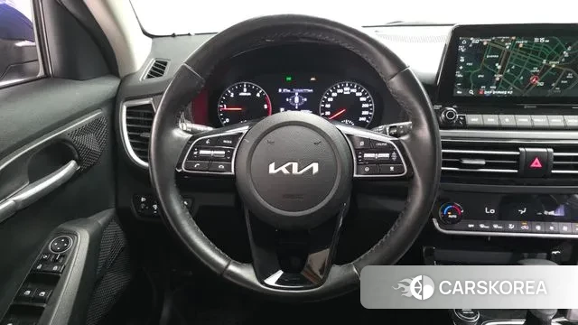 Kia Seltos 2021 Синий из Кореи, фото 3