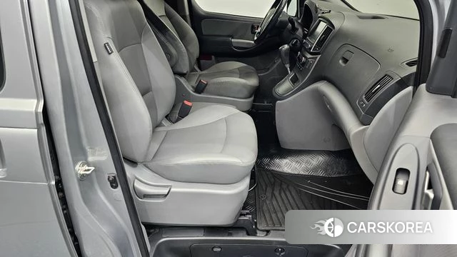Hyundai The New Grand Starex 2018 Серебряный из Кореи, фото 3