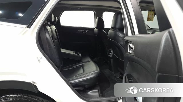 Kia Sportage 5th Generation 2022 Белый из Кореи, фото 3