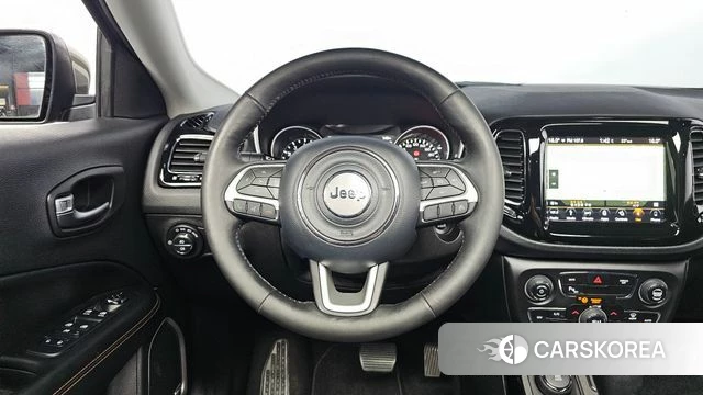 Jeep Compass 2nd Generation 2019 Зеленый из Кореи, фото 3