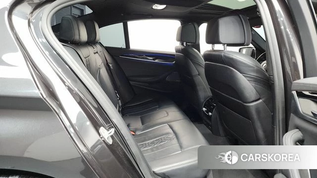 BMW 5 Series (G30) 2020 Серый из Кореи, фото 3