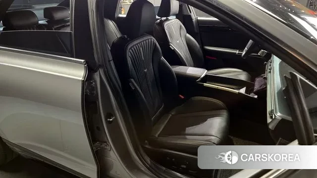 Hyundai Grandeur (GN7) 2023 Серебряный из Кореи, фото 3