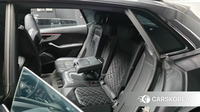 Audi Q8 (4M) 2021 Серый из Кореи, фото 3