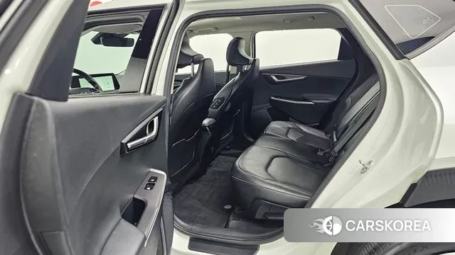 Kia EV6 2022 Белый из Кореи, фото 3