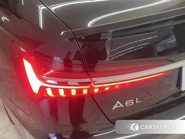 Audi A6L 2024 Черный из Китая, фото 3