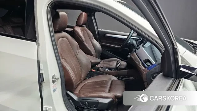 BMW X2 (F39) 2022 Белый из Кореи, фото 3