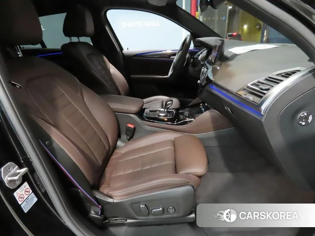 BMW X4 (G02) 2023 Черный из Кореи, фото 3