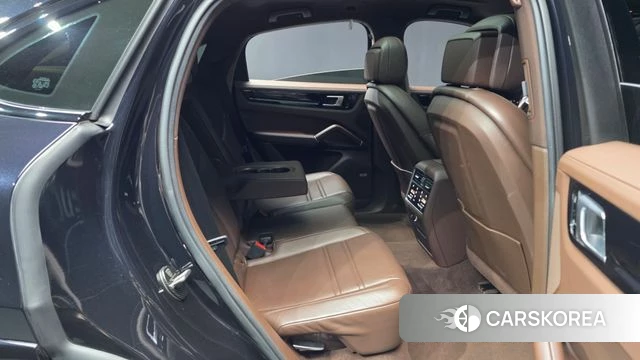 Porsche Cayenne (PO536) 2020 Черный из Кореи, фото 3