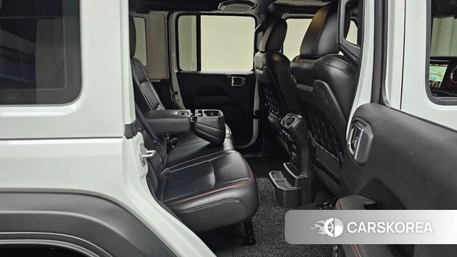 Jeep Wrangler (JL) 2021 Белый из Кореи, фото 3