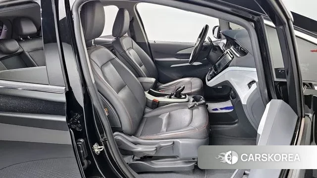 Chevrolet (GM Daewoo) Bolt EV 2021 Черный из Кореи, фото 3