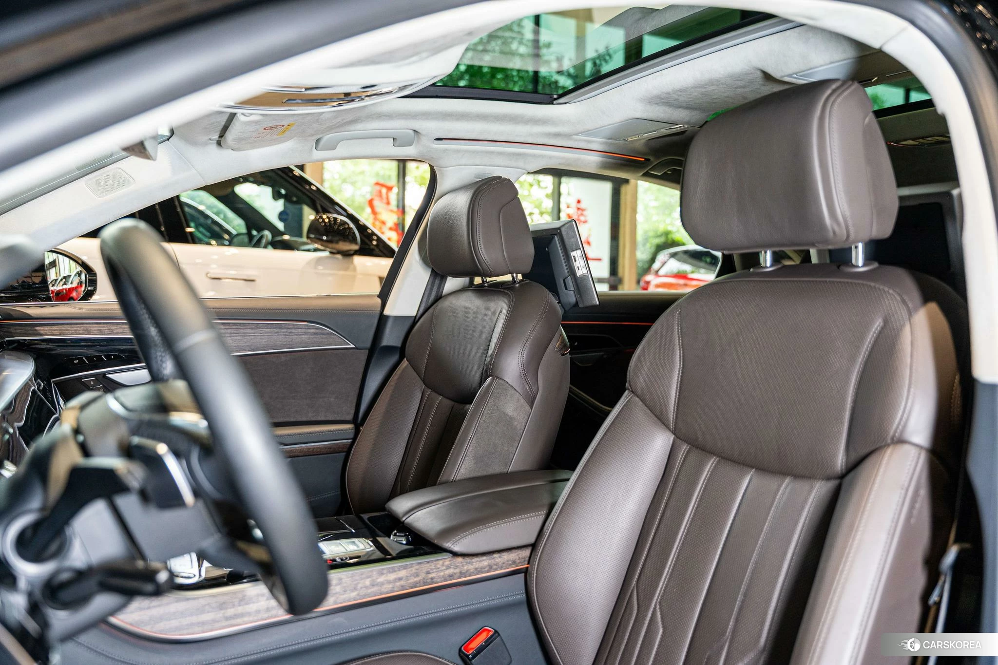 Audi A8 2020 Черный из Китая, фото 3