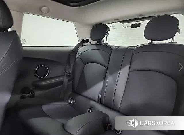 Mini Cooper 2021 Красный из Кореи, фото 3