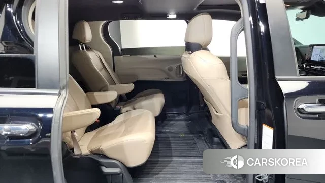 Toyota Sienna 4th Generation 2021 Черный из Кореи, фото 3