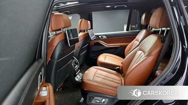 BMW X7 (G07) 2021 Черный из Кореи, фото 3